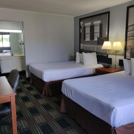 Sprucewood Inn إليريا المظهر الخارجي الصورة