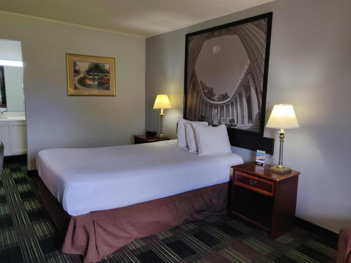 Sprucewood Inn إليريا المظهر الخارجي الصورة